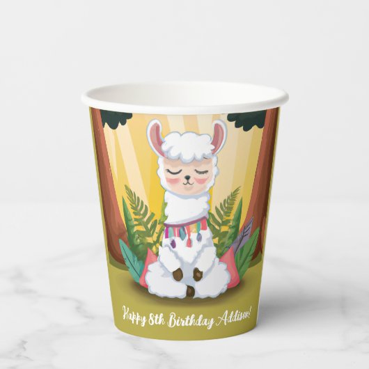 Niedliche Lama-Meditation im Magischen Wald Geburt Pappbecher (Rückseite)