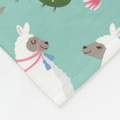 Niedliche Lamas auf aquamarinem Muster Fleecedecke (Ecke)