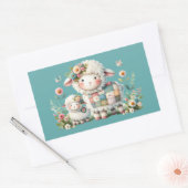 Niedliche Lämmer mit Akzenten aus Blumen und Patch Rechteckiger Aufkleber (Umschlag)