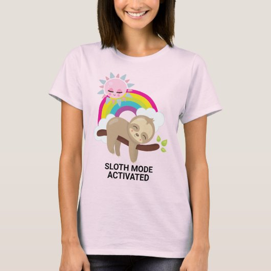 Niedliche Lazy-Sloth mit Sun & Rainbow T-Shirt (Vorderseite)