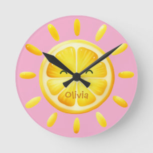 Niedliche Lemon Sun und Sonnenschirme Runde Wanduhr