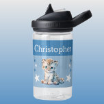 Niedliche Leoparden tragen Namen mit Sternen auf Trinkflasche<br><div class="desc">CamelBak Eddy® Wasserflasche für Kinder. Personalisieren mit einem Namen. Diese Wasserflasche hat einen niedlichen Leopard mit Sternen in den Farben Blau und Weiß.</div>