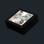 Niedliche LIEBE, DASS DU MAMA Foto Muttertag Erinnerungskiste<br><div class="desc">Niedlich I Liebe You Mama Mother's Day Foto Geschenkboxen zeigt vier Ihrer Lieblings-Fotos mit dem Text "I Liebe you Mama" in der modernen weißen Typografie. Entworfen von ©Evco Studio www.zazzle.com/store/evcostudio</div>
