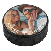 Niedliche Liebe Herz Foto Paare Personalisierte Na Eishockey Puck (3/4)