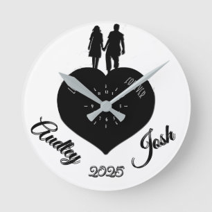 Niedliche Liebe Personalisierter Paare für immer Runde Wanduhr