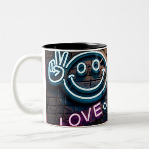 Niedliche Liebe und Lächeldesign Kaffeemaschine Ta Zweifarbige Tasse