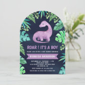 Niedliche Lila Dinosaurier Arch Navy Blue Baby Dus Einladung (Stehend Vorderseite)