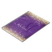 Niedliche lila Imitate aus Gold Glitzer Monogramm Notizblock (Linke Seite)