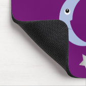 Niedliche lila Kuh, die über den Mond springt Mousepad (Ecke)