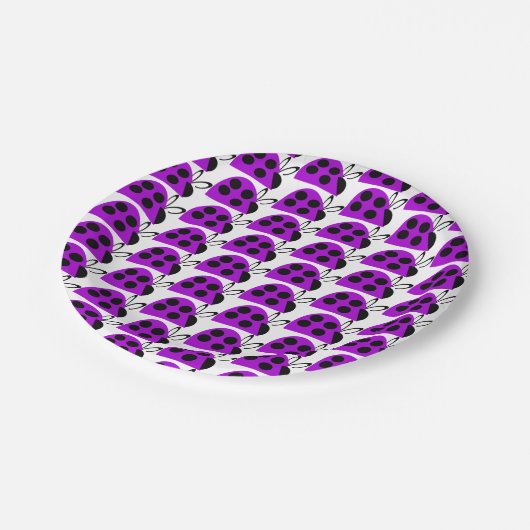 Niedliche Lila Ladybug Pappteller (Schrägansicht)