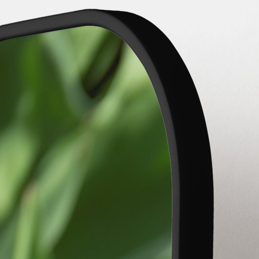 Niedliche lila Tulpen im Garten Pickleball Schläger (Linke Seite)