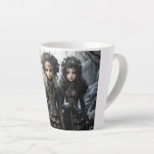 Niedliche Lowbrow Girl Latte Cup Milchtasse (Rechte Ecke)
