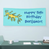 Niedliche, lustige Cartoon-Illustration eines Seed Banner (Messe)