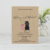 Niedliche, lustige Cartoon-Katzen in Lieben Einladung (Stehend Vorderseite)