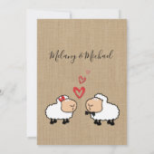 Niedliche, lustige Cartoon Schafe in Liebe begrabe Einladung (Rückseite)