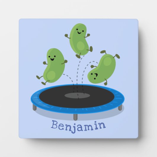 Niedliche, lustige grüne Bohnen auf Trampolin-Cart Fotoplatte (Vorderseite)