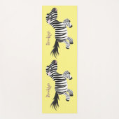 Niedliche lustige Zebra-Cartoon-Illustration Yogamatte (Vorderseite)