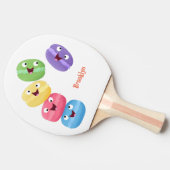 Niedliche Macaros Cartoon Illustration Tischtennis Schläger (Seitenansicht)