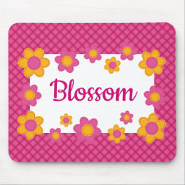 Niedliche Mädchen benennen rosa, gelbe Blumen kari Mousepad