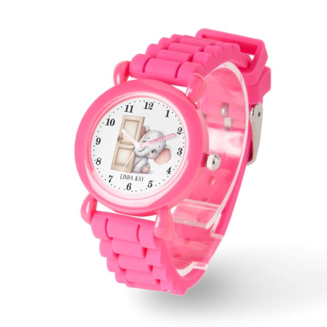 Niedliche Mädchen, die Elefanten pinkeln, geben de Armbanduhr (Winkel)