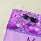 niedliche Mädchen meraid tragen den Namen Strandtuch (Beispiel)