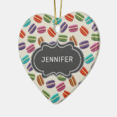 Niedliche Makaronmuster mit Extravagantem Rahmen Keramik Ornament (Links)