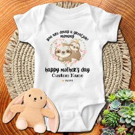 Niedliche Mama und Baby Sloths Frohen Muttertag Baby Strampler