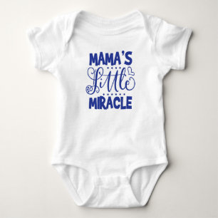 Niedliche Mamas kleine Wundertypografie Baby Strampler