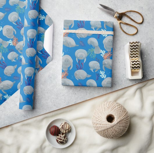 Niedliche Manateure mit Bläschen-Muster Geschenkpapier (Kunsthandwerk)