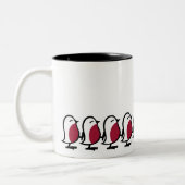 Niedliche marschierende Rotkehlchen einfache Vogel Zweifarbige Tasse (Links)