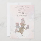 Niedliche Maus mit Geschenken für Weihnachtsdusche Einladung (Vorderseite)