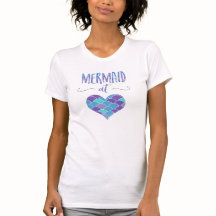 Niedliche Meerjungfrau am T - Shirt der