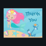 Niedliche Meerjungfrau Danke Beach Birthday Kids Postkarte<br><div class="desc">Niedliche Sondermaid bedanken sich bei Postkarten mit einem hübschen,  rosa haarigen Mädchen mit einem coolen aquamarinen Schwanz,  das neben schönen Muscheln im Ozean schwimmt. Cooler Sommergeburtstag vielen Dank an Notizkarten.</div>