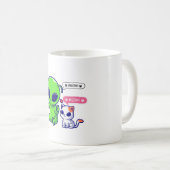 NIEDLICHE MEOKATZE MIT ALIEN KAFFEETASSE (VorderseiteRechts)