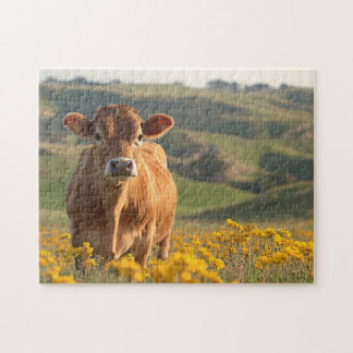 Niedliche Milchkuh Gelbe Wildblumen Puzzle