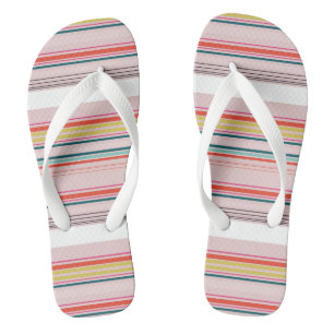 Niedliche, moderne, farbenfrohe Streifen Badesandalen