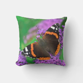 Niedliche moderne Fotografie - Schmetterling und B Kissen