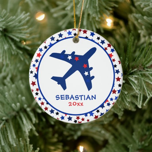 Niedliche Monogram Airplane Stars Weihnachten Keramik Ornament (Baum)