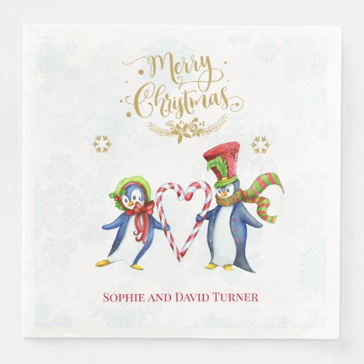 Niedliche Mr. and Mrs. Penguins Frohe Weihnachtssc Serviette (Vorderseite)
