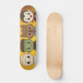 Niedliche Mumie, Frankenstein, Dracula, Werwolf Skateboard (Vorderseite)