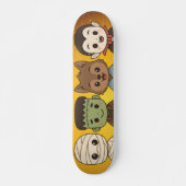 Niedliche Mumie, Frankenstein, Dracula, Werwolf Skateboard (Vorne)