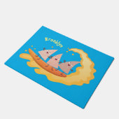 Niedliche nachos-Maischips beim Surfen Cartoon Fußmatte (Schrägansicht)