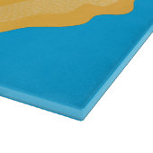 Niedliche nachos-Maischips beim Surfen Cartoon Schneidebrett (Ecke)