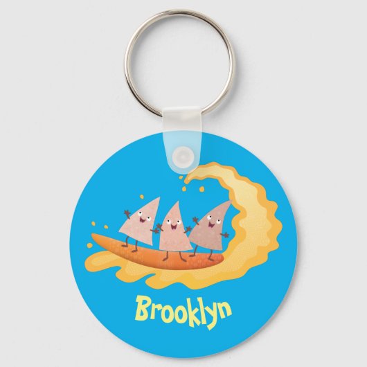 Niedliche nachos-Maischips beim Surfen Schlüsselanhänger (Vorderseite)