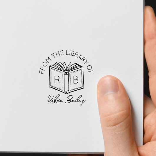 Niedliche Name und Initials Buchzeichen für die pe Permastempel