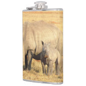 Niedliche Nashörner in Afrika Flachmann (Links)