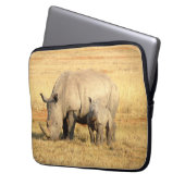 Niedliche Nashörner in Afrika Laptopschutzhülle (Vorderseite Links)