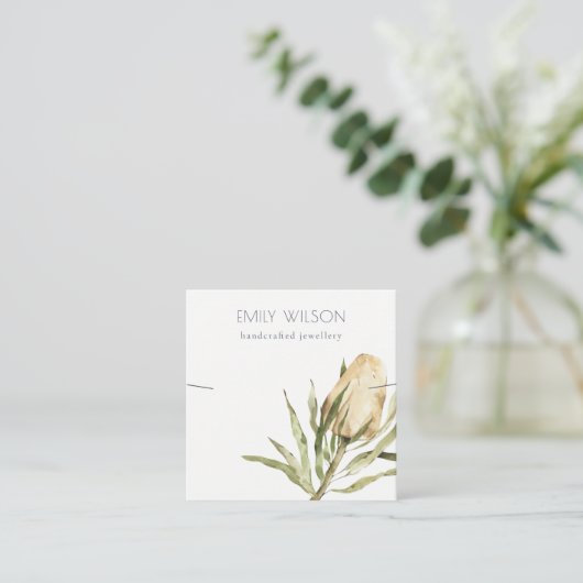 Niedliche Native Banksia Floral Necklace Display Quadratische Visitenkarte (Stehend Vorderseite)