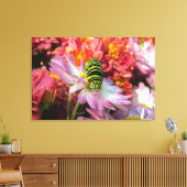 Niedliche Nosy-Raupe N Mas Wrapped Canvas Leinwanddruck (Insitu (Wohnzimmer))