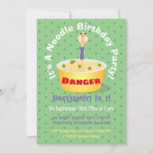 Niedliche Nudeln Schlange Cartoon Illustration Spa Einladung (Vorderseite)